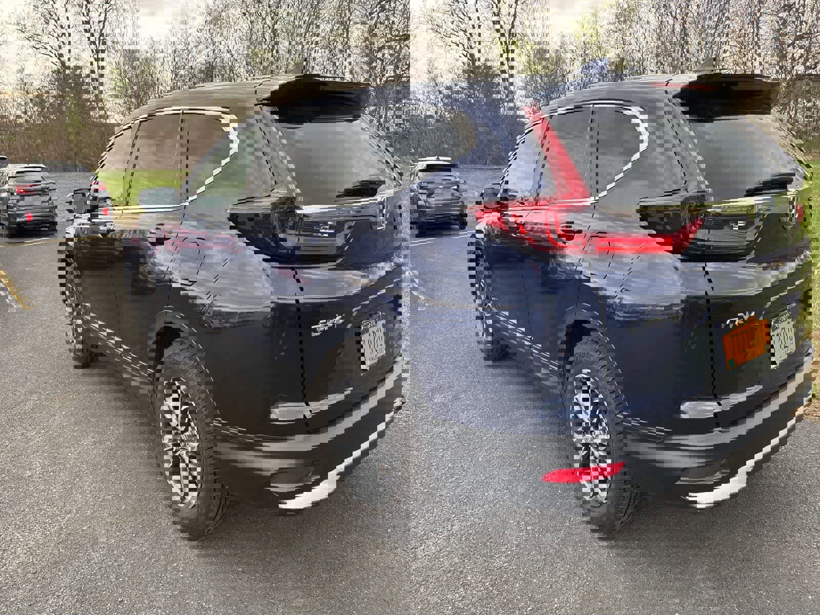 Used 2021 Honda CR-V EX image 2