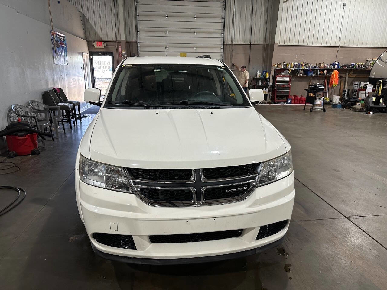 Used 2011 Dodge Journey Mainstreet w/ Comfort/Convenience Group image 7