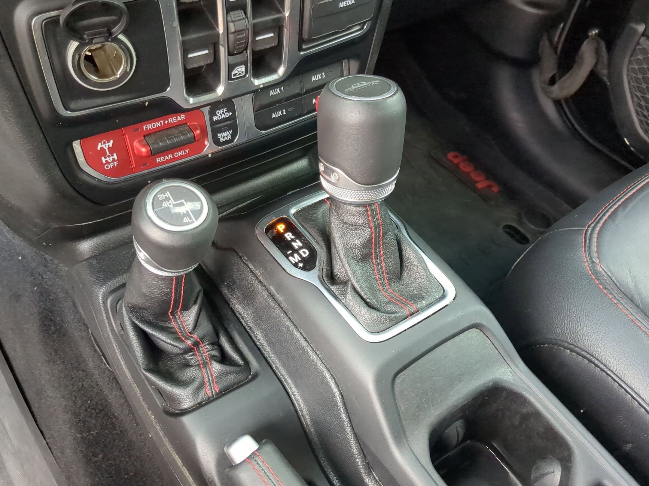 Used 2020 Jeep Gladiator Rubicon image 19