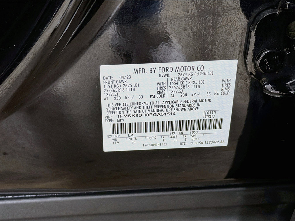 Used 2023 Ford Explorer XLT w/ Equipment Group 202A AWD/4WD image 38