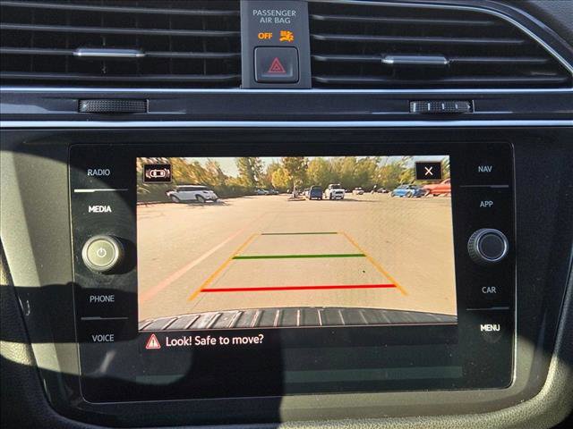Used 2024 Volkswagen Tiguan SEL R-Line image 13