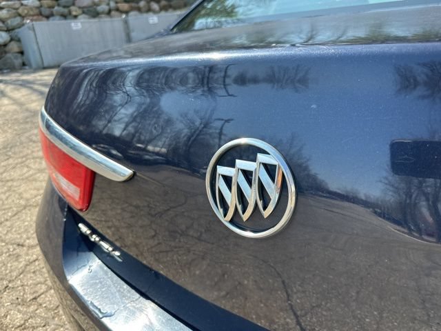 Used 2015 Buick Verano FWD image 25