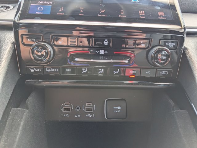 Used 2022 Jeep Grand Cherokee Limited AWD/4WD image 25