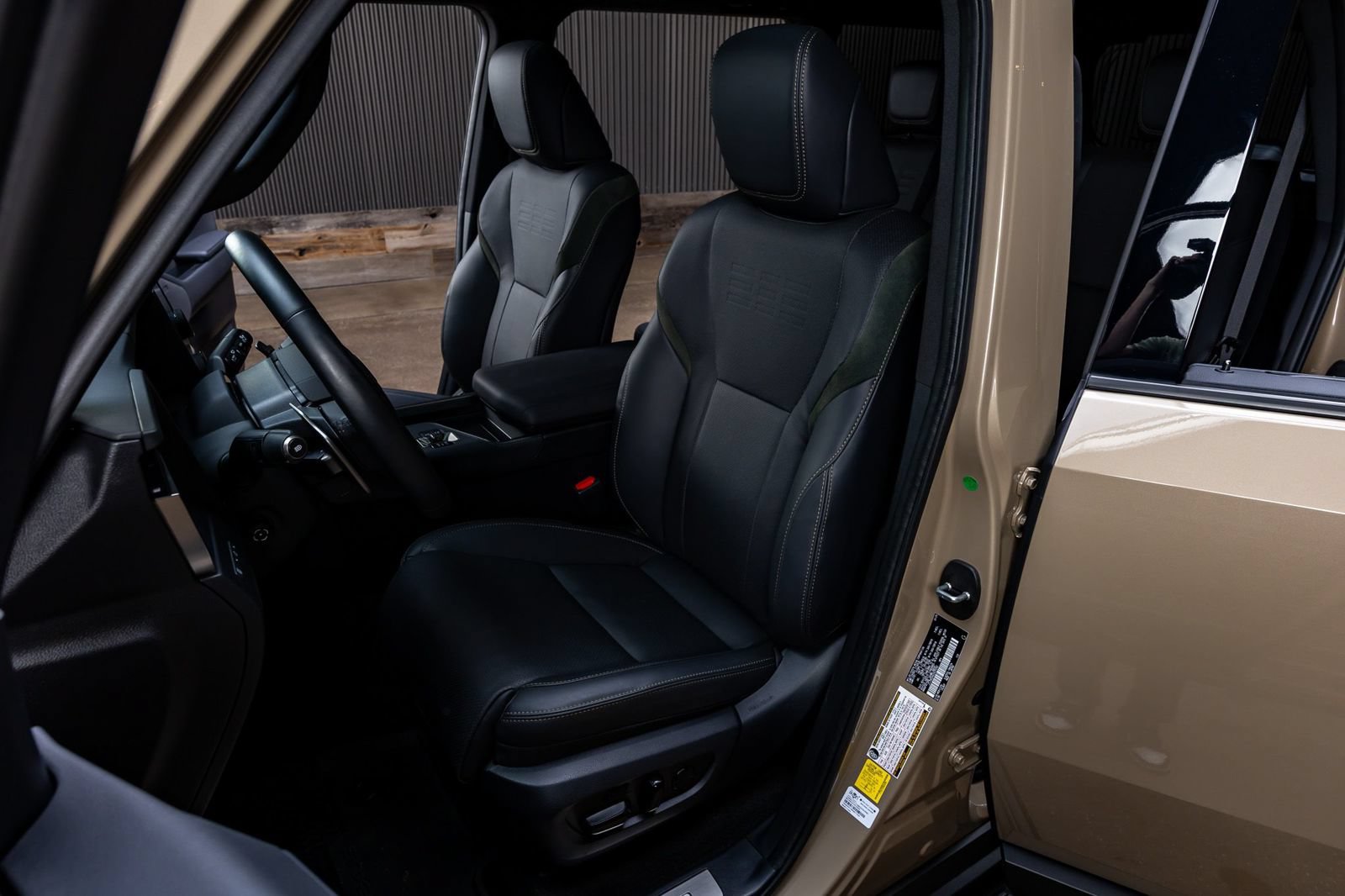Used 2025 Lexus GX 550 AWD/4WD image 29