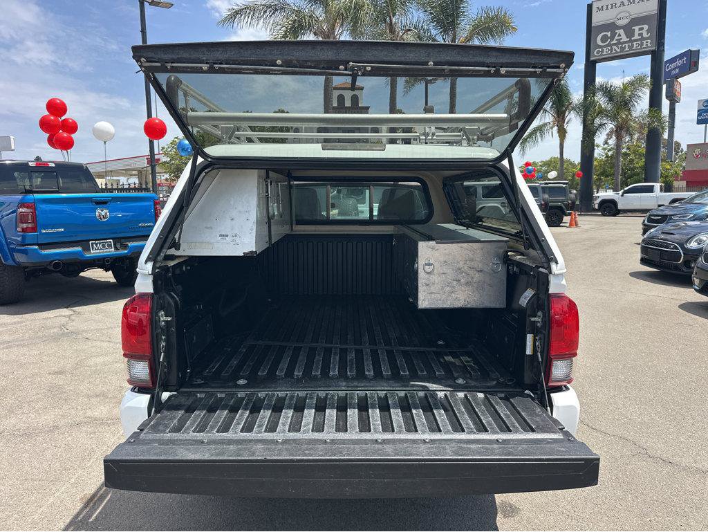 Used 2018 Toyota Tacoma SR RWD image 35