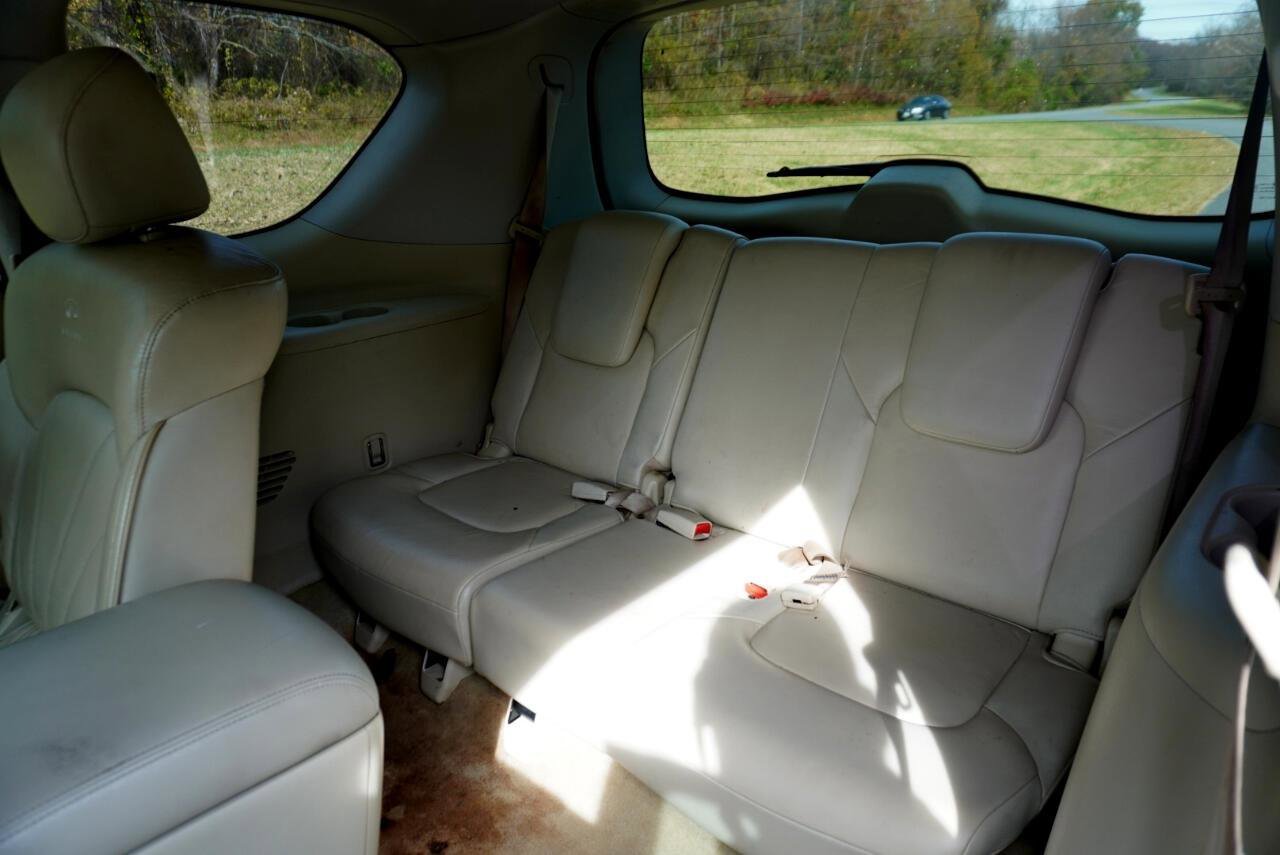 Used 2011 INFINITI QX56 2WD w/ Deluxe Touring Pkg image 20