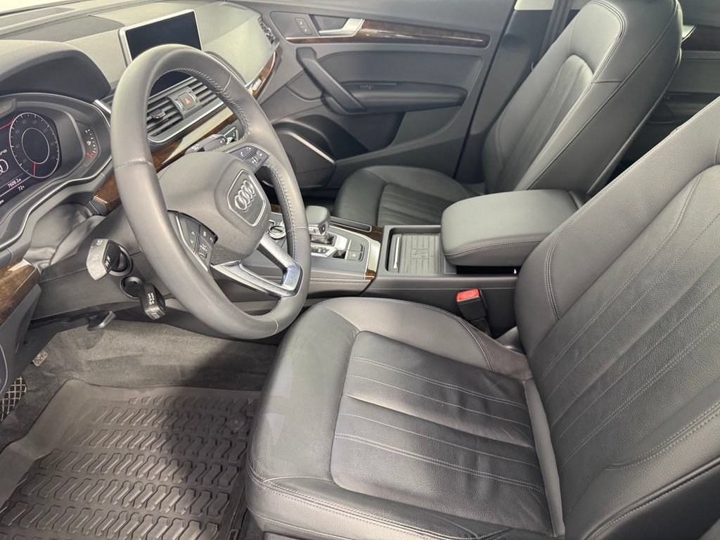 Used 2019 Audi Q5 2.0T Premium Plus w/ Premium Plus Package AWD/4WD image 14