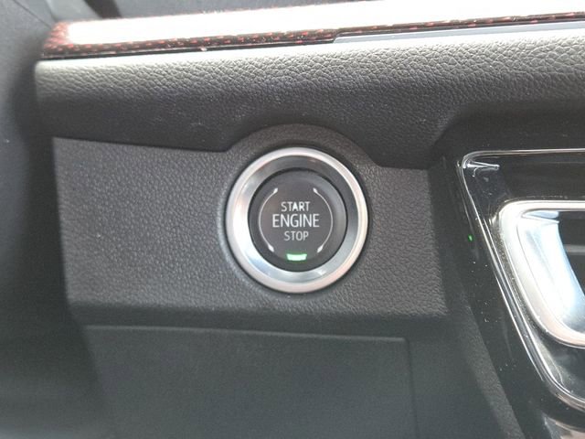 Certified 2024 Chevrolet Traverse RS w/ LPO, Floor Liner Package image 18