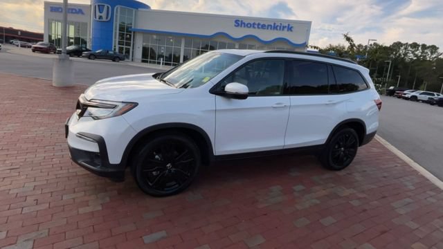 Used 2022 Honda Pilot Black Edition image 6