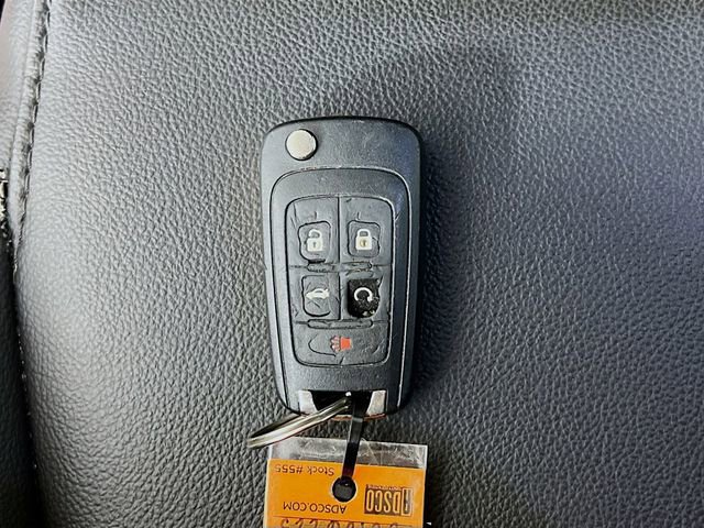Used 2014 Chevrolet Impala LT w/ Convenience Package FWD image 12