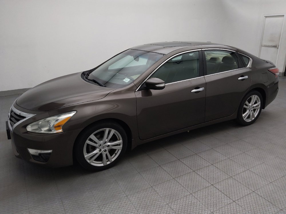 Used 2015 Nissan Altima 3.5 SL FWD image 2