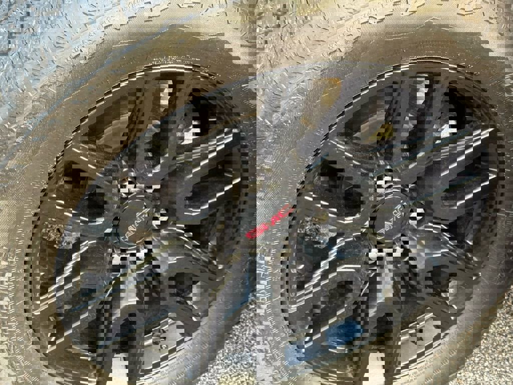 Used 2023 GMC Sierra 1500 Elevation image 13