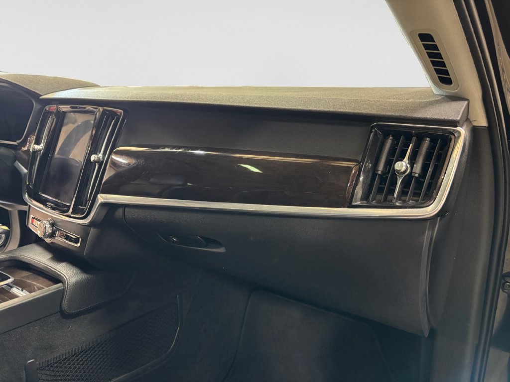 Used 2019 Volvo S90 T5 Momentum AWD/4WD image 45