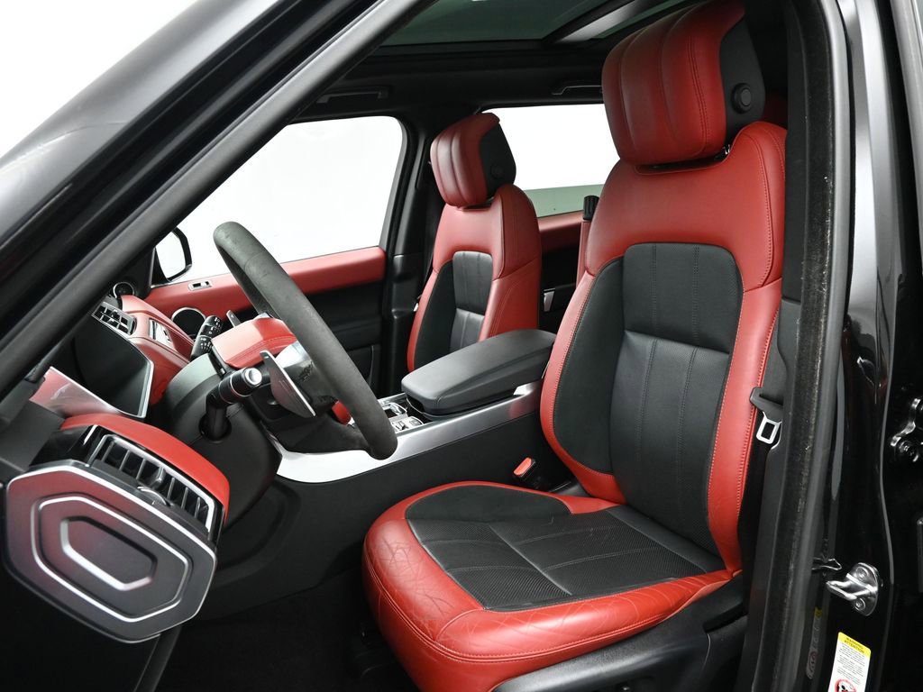 Used 2019 Land Rover Range Rover Sport HST image 13