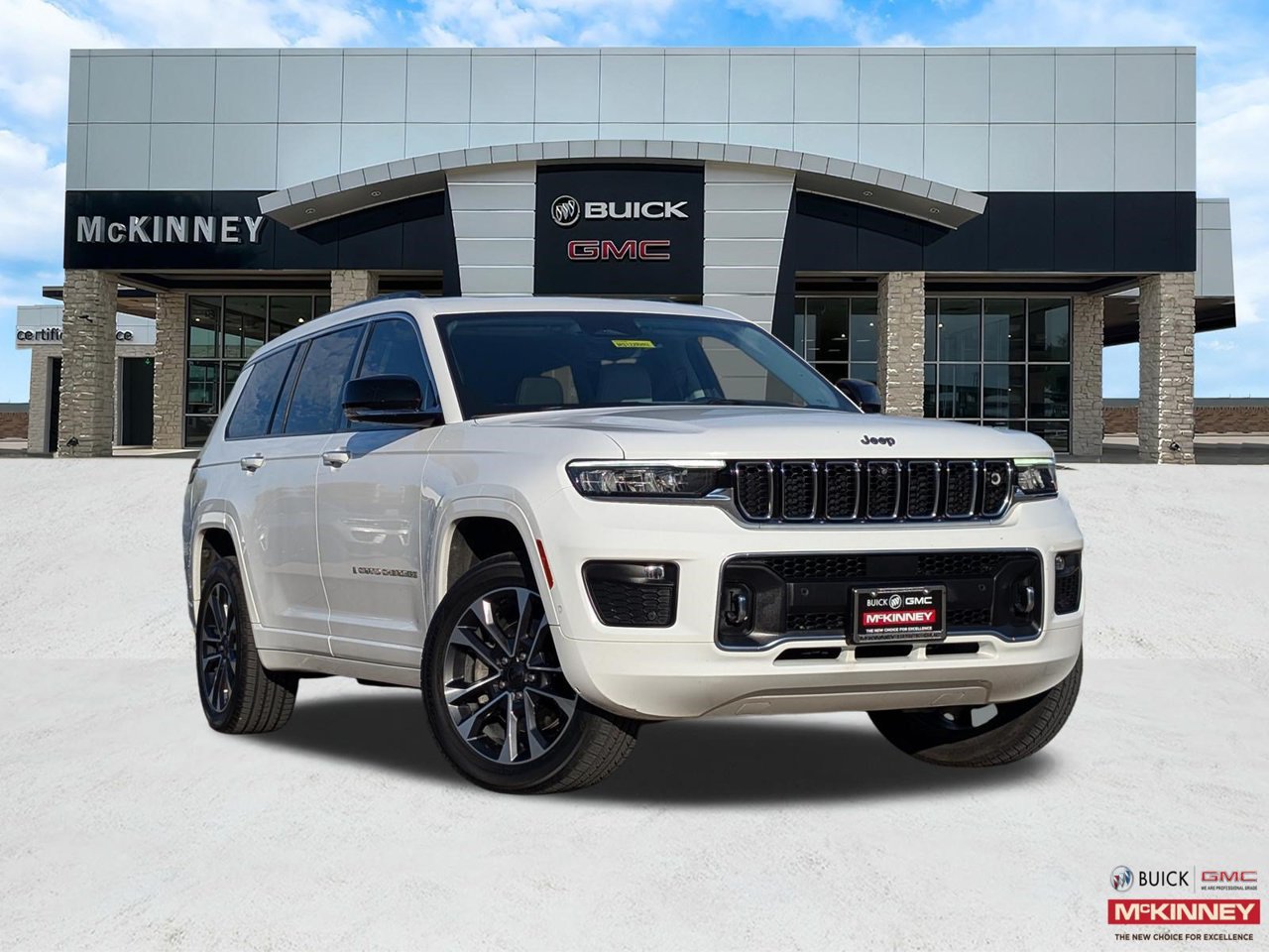 Used 2021 Jeep Grand Cherokee L Overland w/ Advanced Protech Group III AWD/4WD image 1
