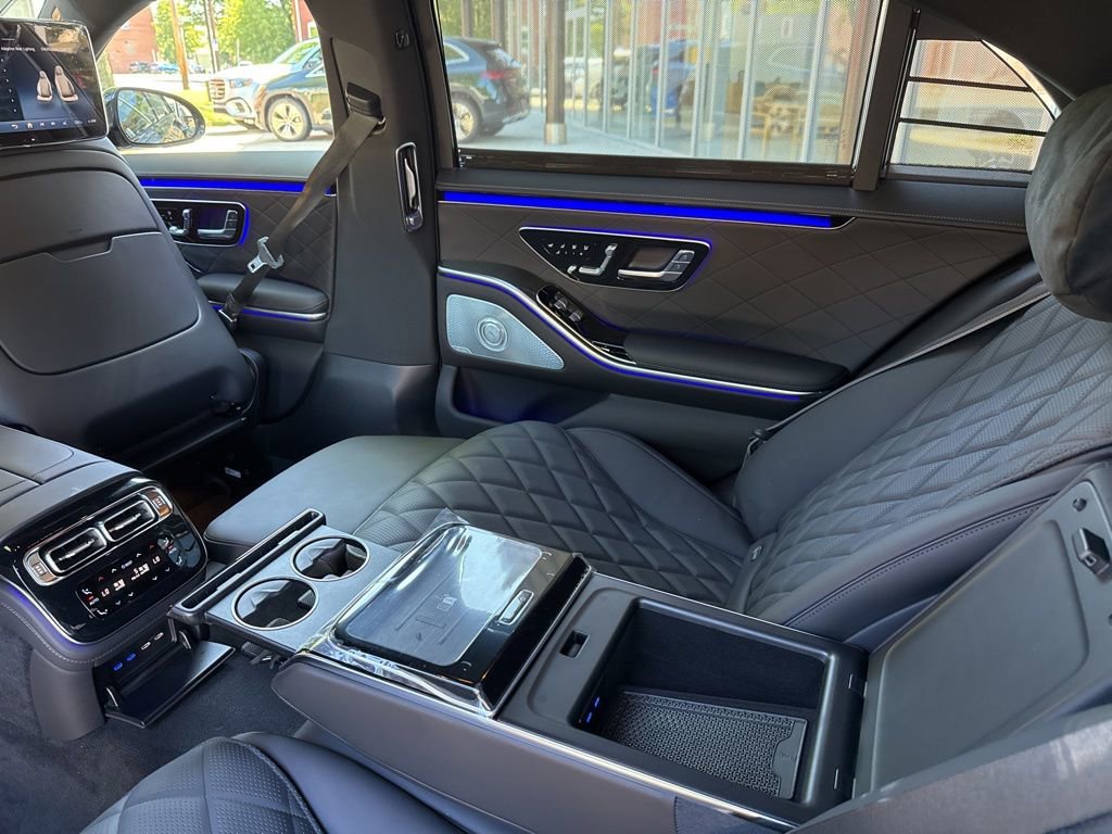 New 2025 Mercedes-Benz S 580 4MATIC Sedan image 27
