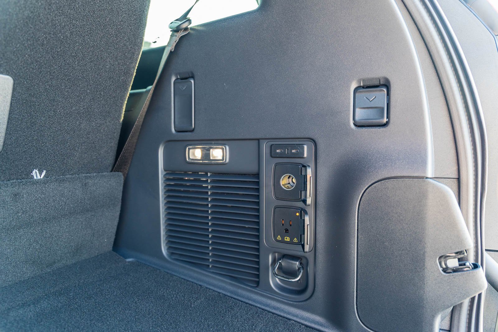 New 2025 Ford Expedition Tremor image 18