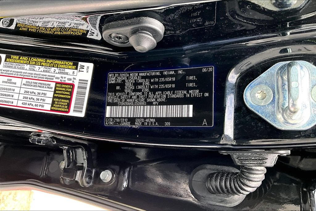 Certified 2020 Toyota Highlander XLE FWD image 21