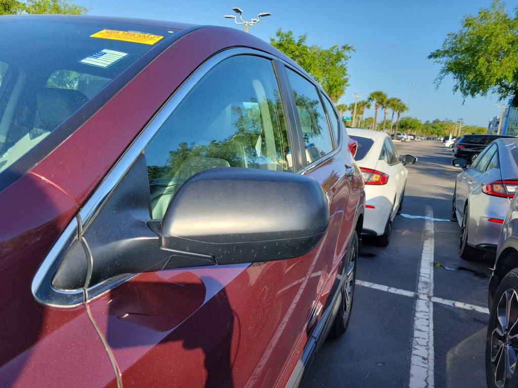 Used 2017 Honda CR-V LX image 6