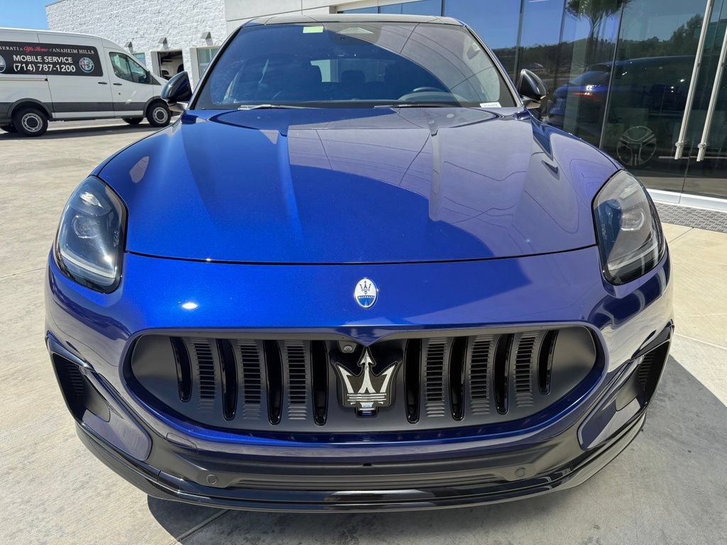 Certified 2025 Maserati Grecale Folgore AWD/4WD image 7