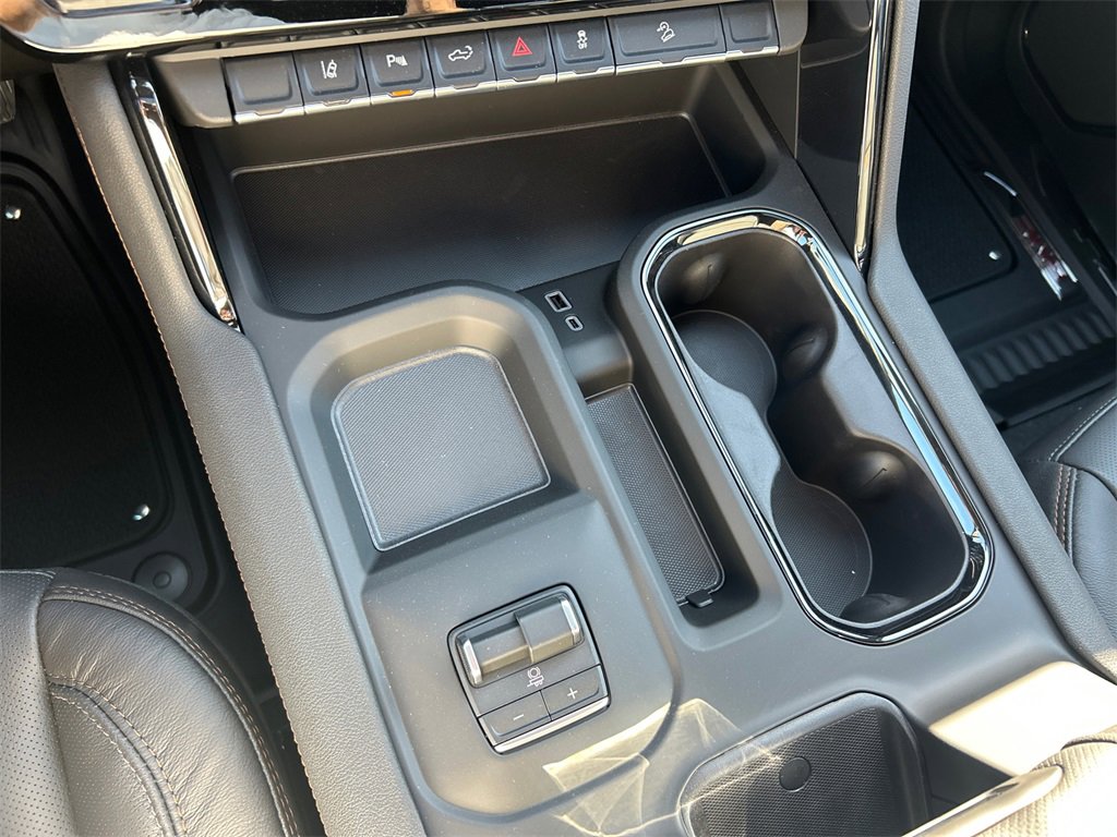 New 2026 GMC Sierra 2500 AT4 image 25