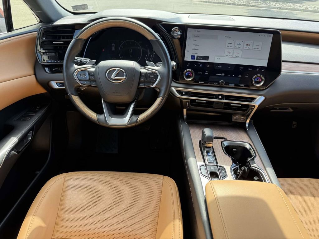 Used 2023 Lexus RX 350 Premium Plus w/ Cold Area Package FWD image 8