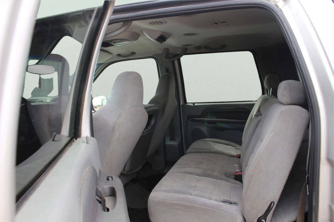 Used 2002 Ford Excursion XLT AWD/4WD image 7