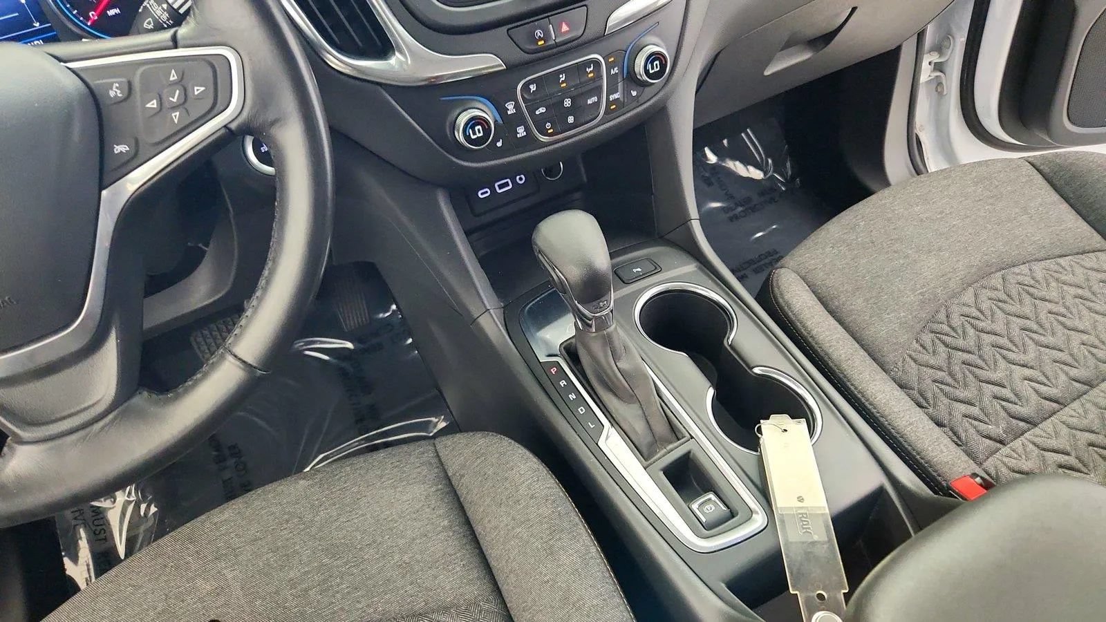Used 2022 Chevrolet Equinox LT FWD image 25