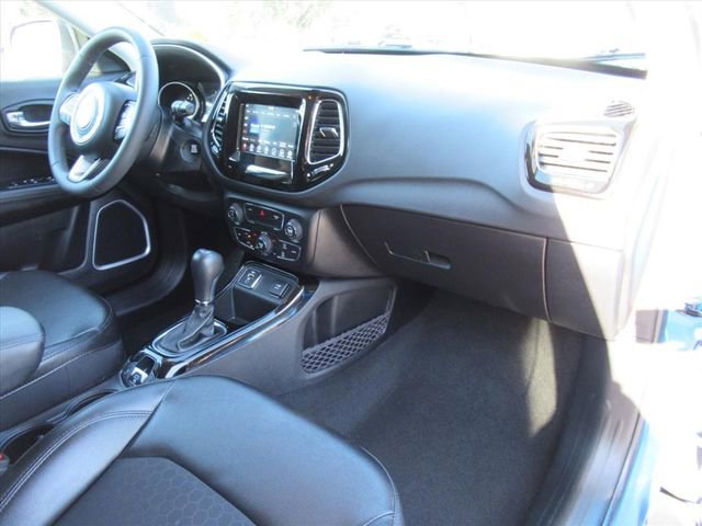Used 2021 Jeep Compass Latitude FWD image 11
