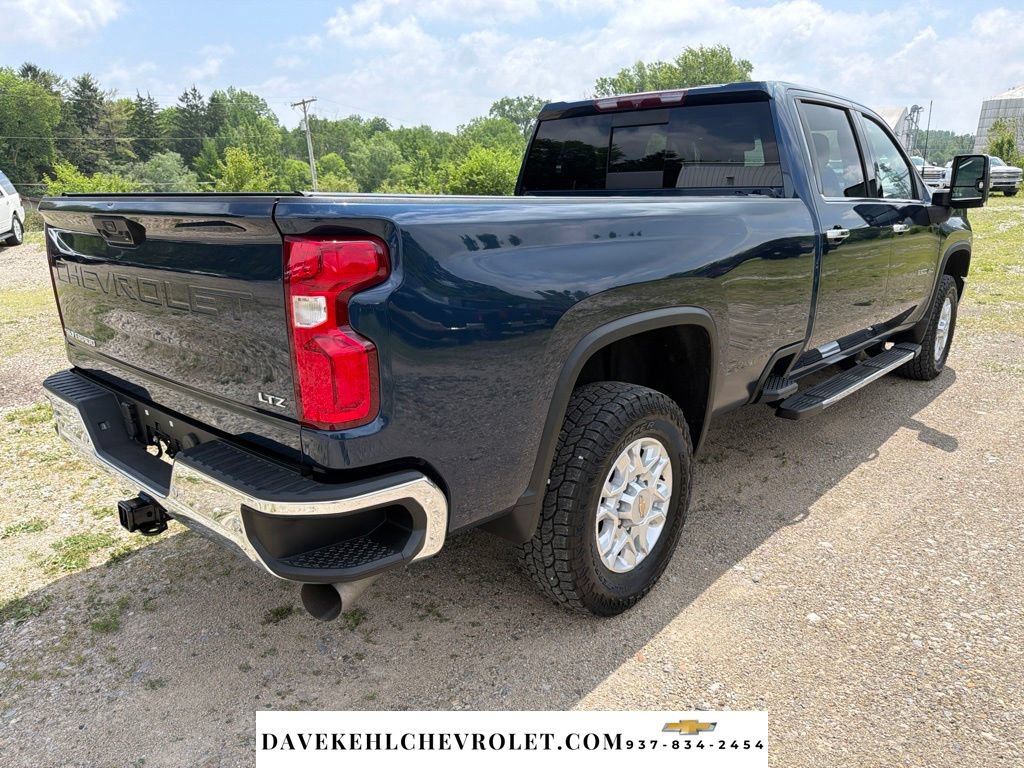 Used 2022 Chevrolet Silverado 3500 LTZ w/ LTZ Plus Package AWD/4WD image 5