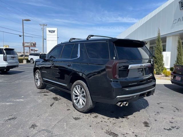Used 2021 GMC Yukon Denali w/ Denali Premium Package image 3