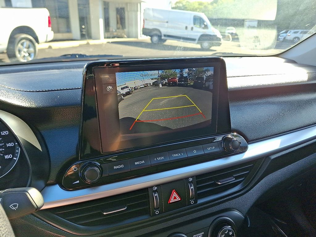 Used 2022 Kia Forte LXS image 17