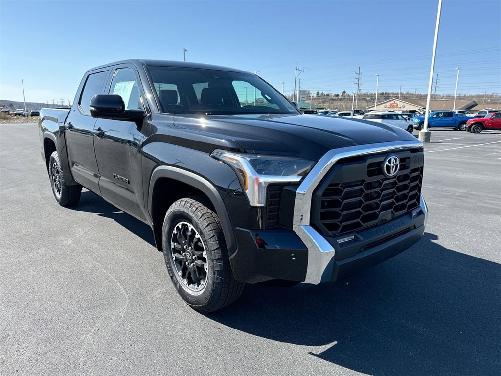 New 2025 Toyota Tundra SR5 w/ TRD Off-Road Package