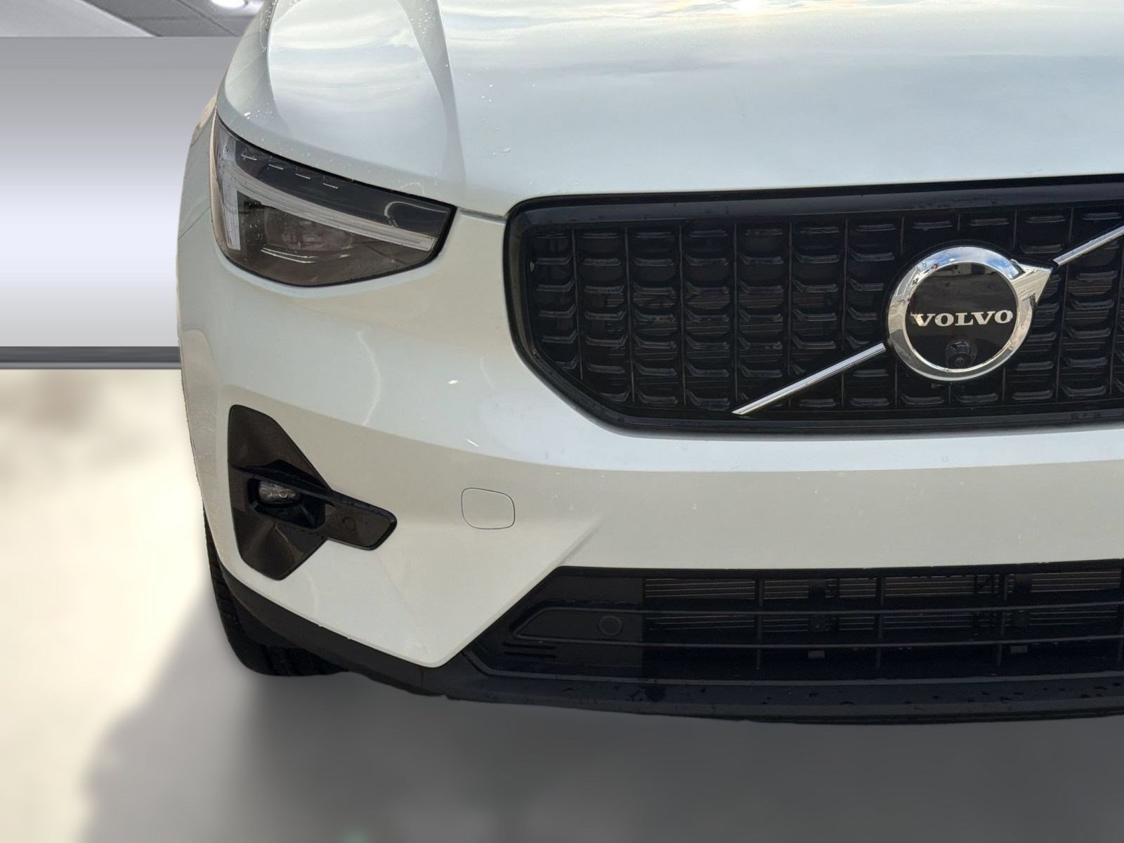 New 2026 Volvo XC40 B5 Plus w/ Climate Package AWD/4WD image 28