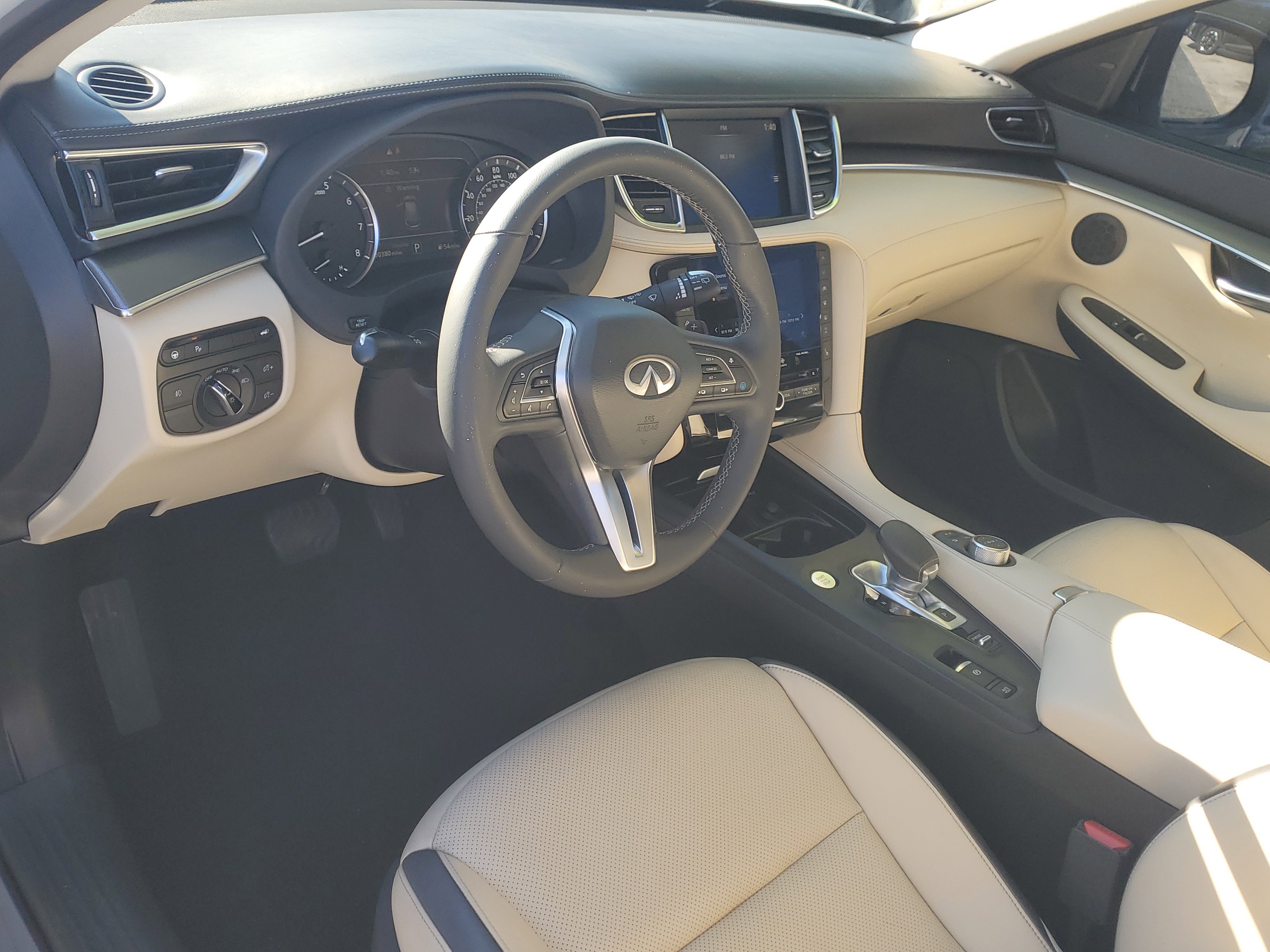 Used 2022 INFINITI QX50 Luxe image 19