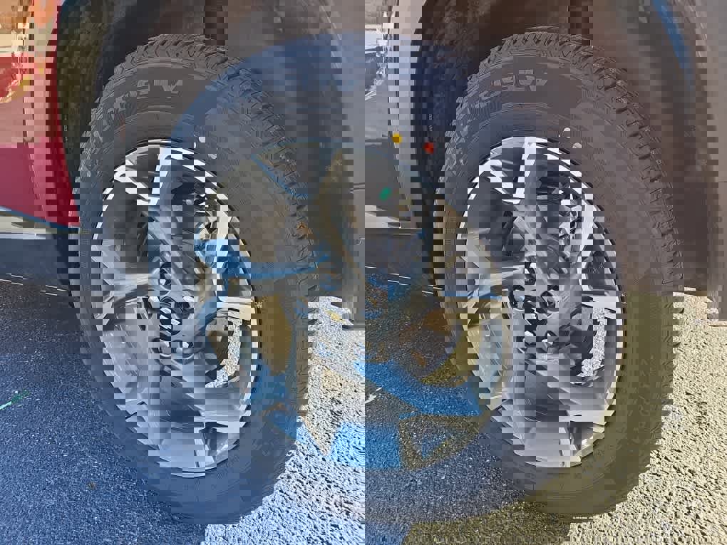 Used 2025 Chevrolet Trax LT w/ Driver Confidence Package image 25