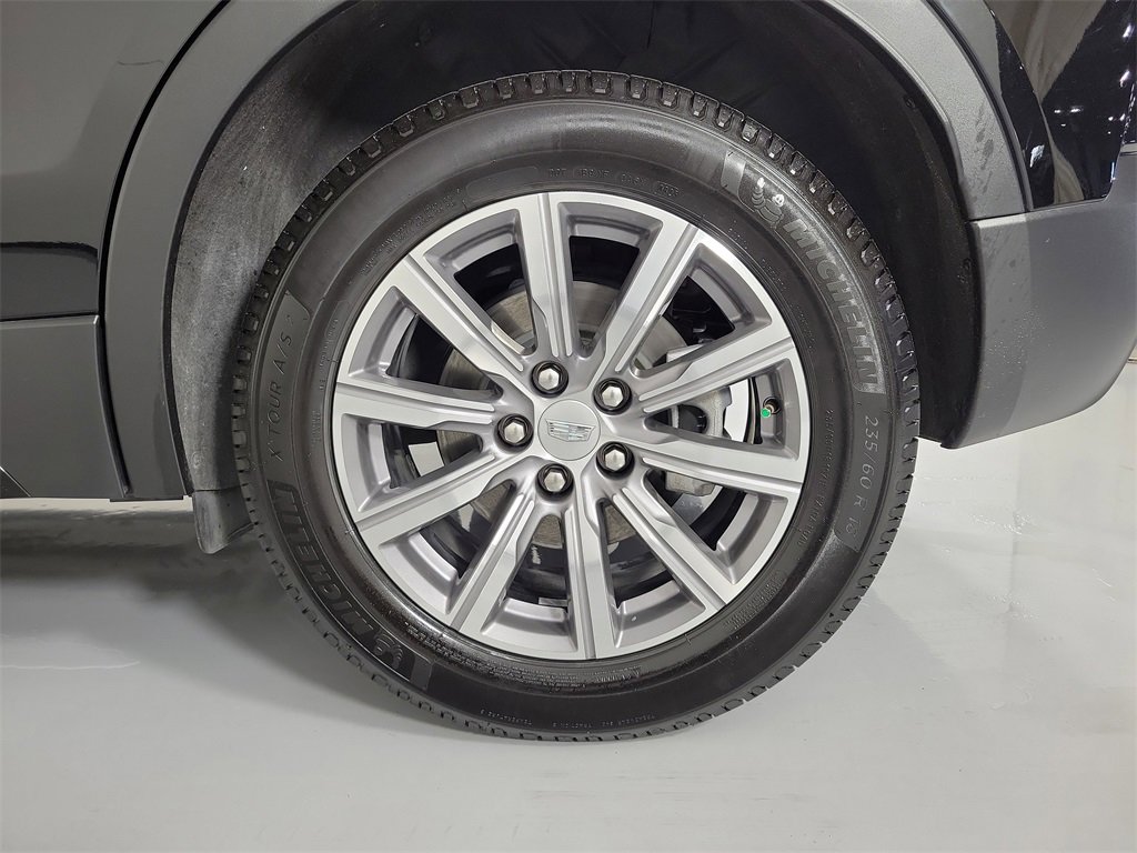 Certified 2023 Cadillac XT4 Sport w/ Cold Weather Package image 10