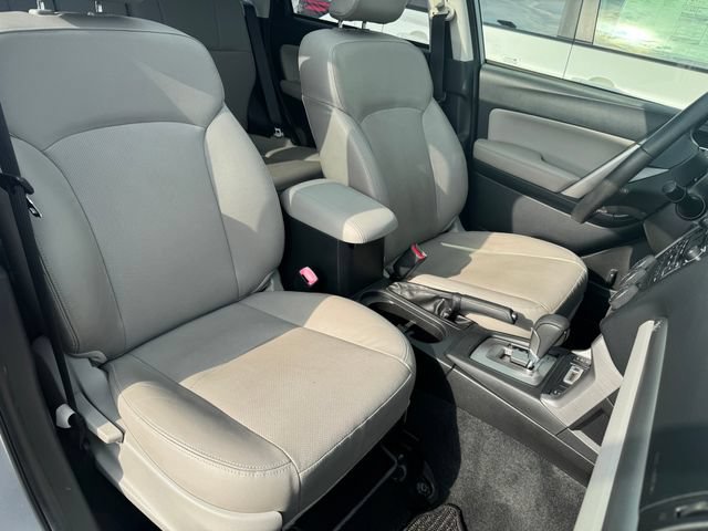 Used 2014 Subaru Forester 2.5i Limited w/ Popular Package #2 AWD/4WD image 5
