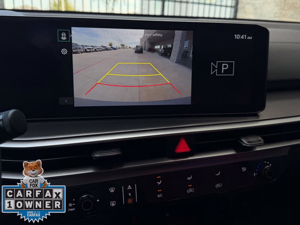 Used 2024 Kia Sorento LX FWD image 6
