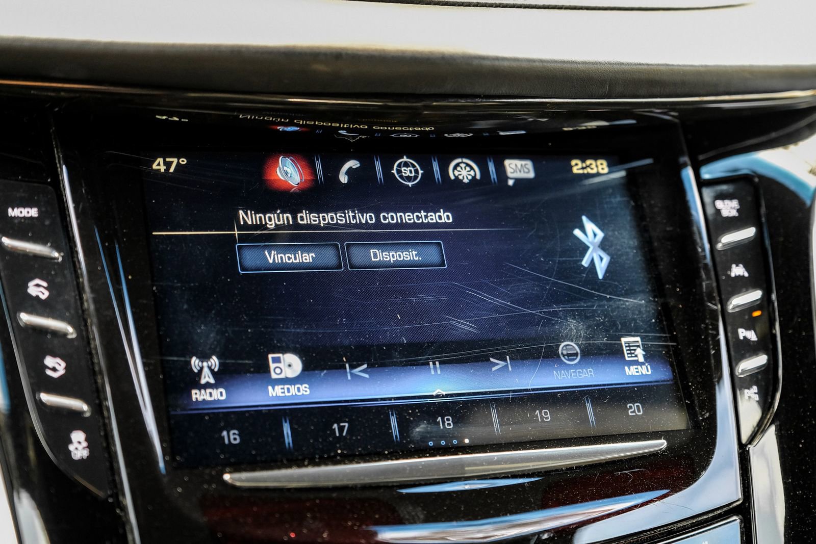 Used 2019 Cadillac Escalade ESV Platinum image 28