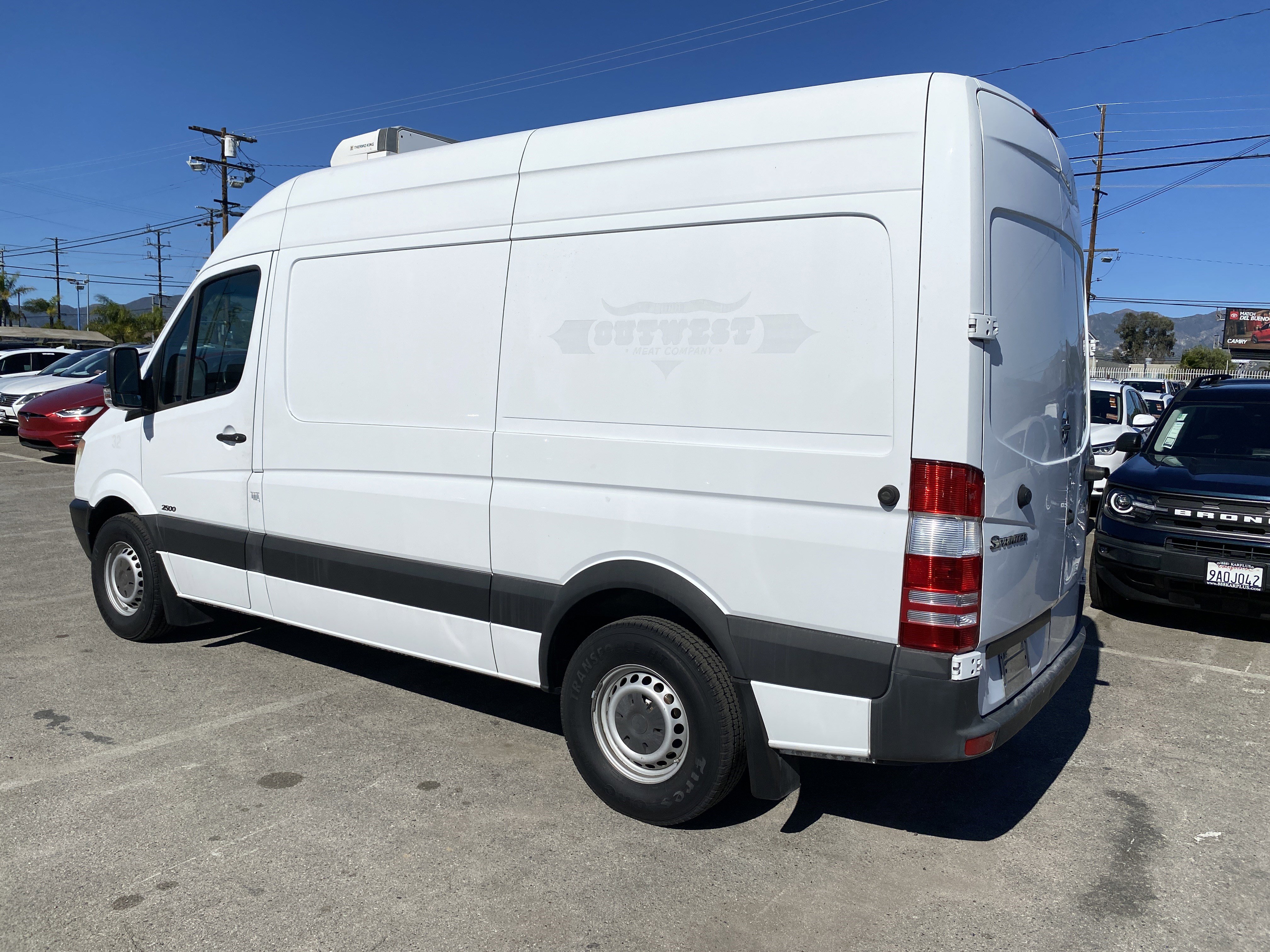 Used 2013 Freightliner Sprinter 2500 image 11