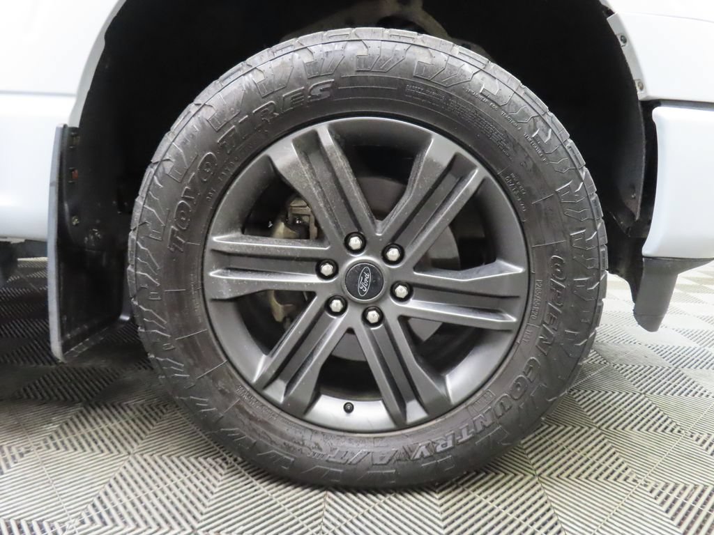 Used 2022 Ford F150 XLT w/ Equipment Group 302A High AWD/4WD image 7