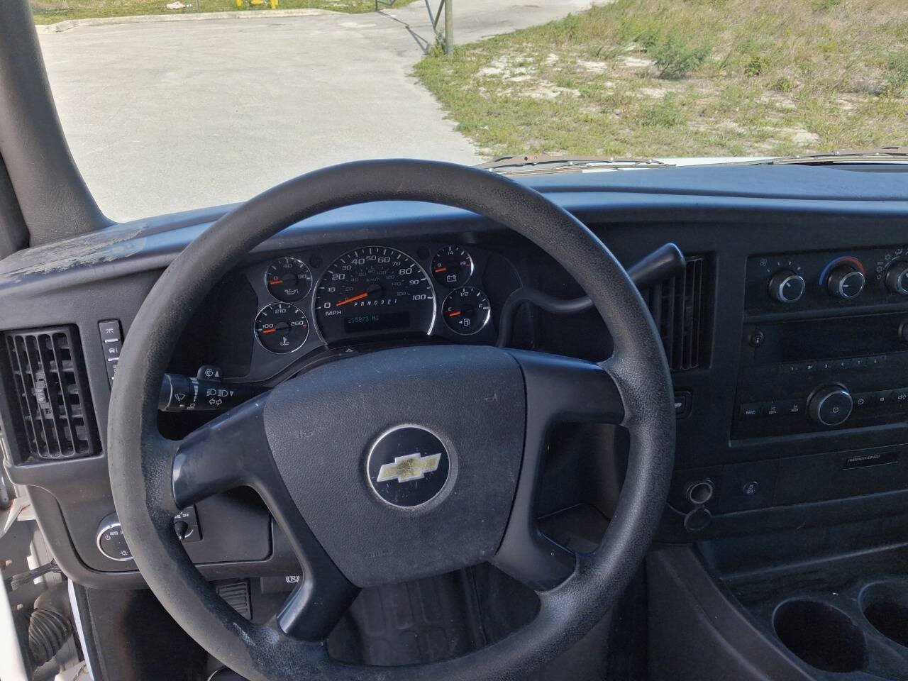 Used 2014 Chevrolet Express 1500 RWD image 12