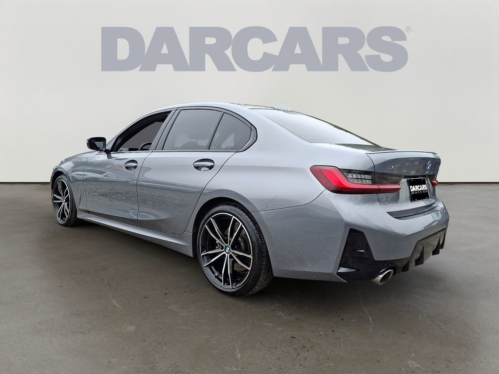 Used 2023 BMW 330i xDrive Sedan w/ M Sport Package AWD/4WD image 5