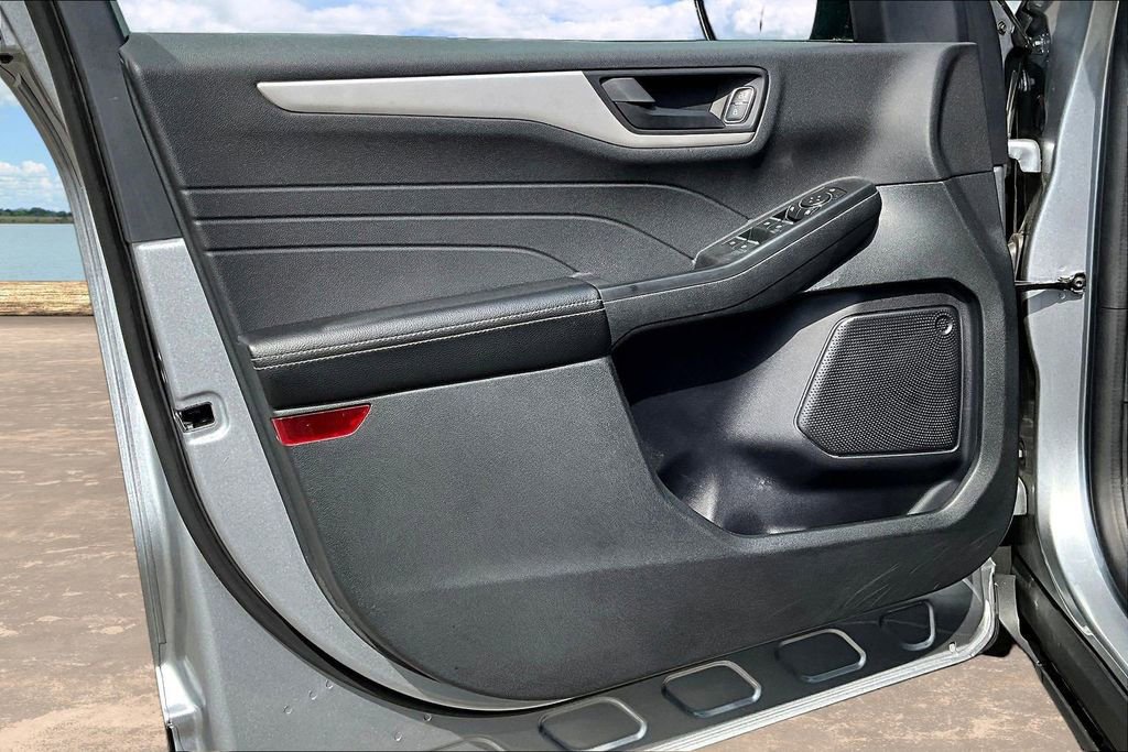 Used 2022 Ford Escape SE w/ Convenience Package image 22