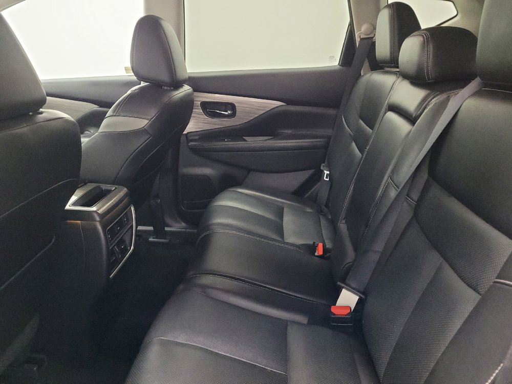 Used 2018 Nissan Murano SL w/ Midnight Edition Package FWD image 18