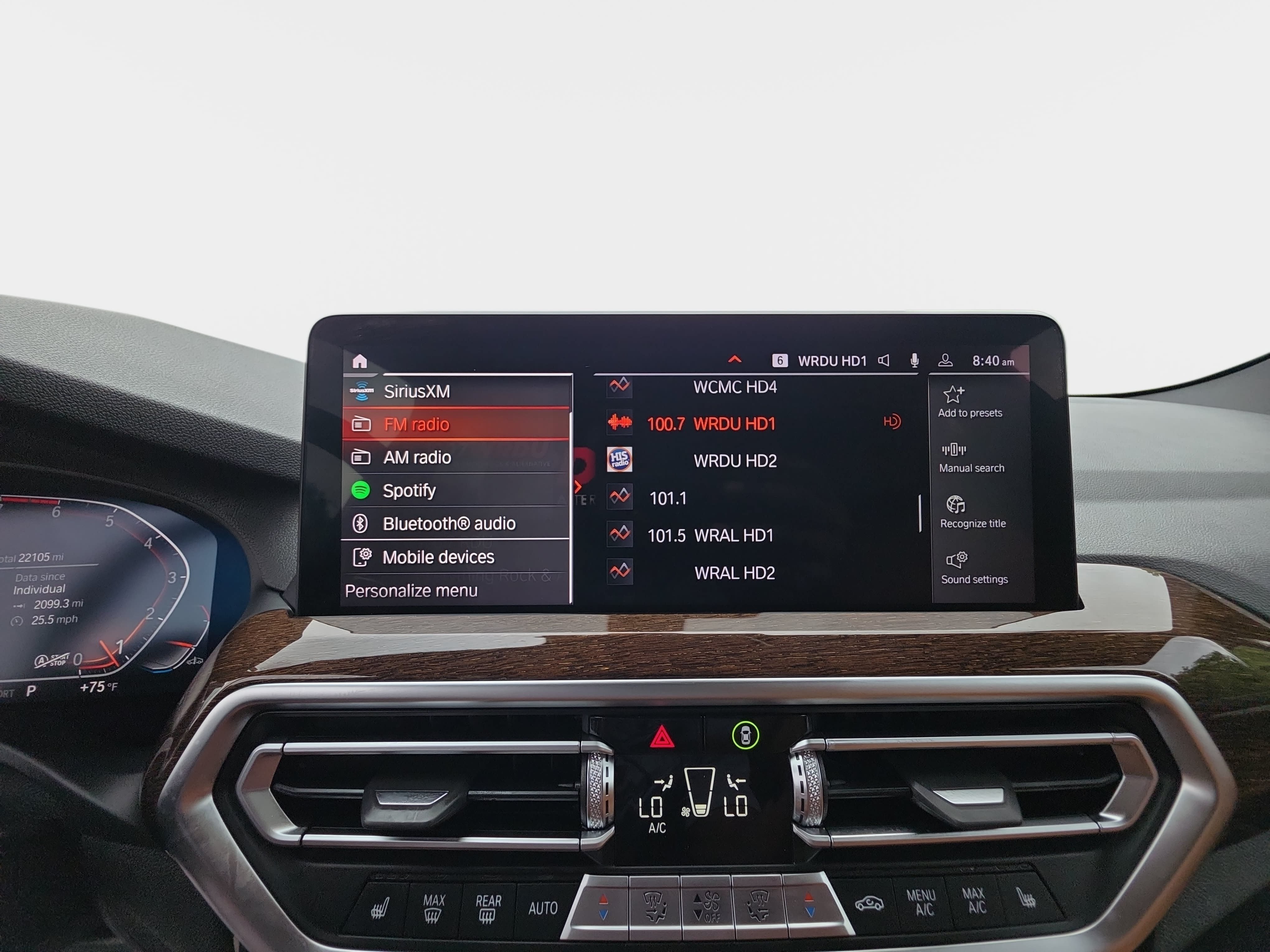 Used 2023 BMW X3 xDrive30i w/ Premium Package w/ZPA AWD/4WD image 22