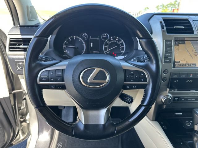 Used 2021 Lexus GX 460 Premium w/ Premium Package image 10