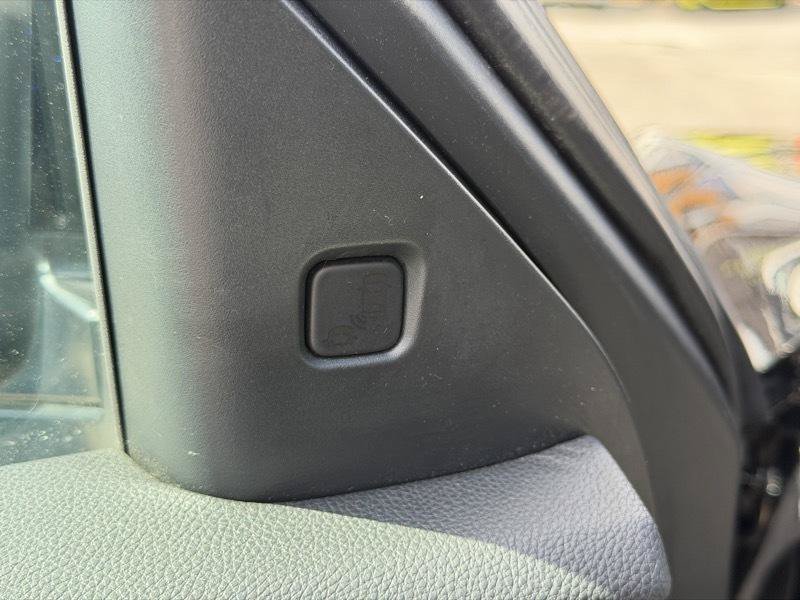 Used 2021 Acura RDX w/ Technology Package FWD image 9