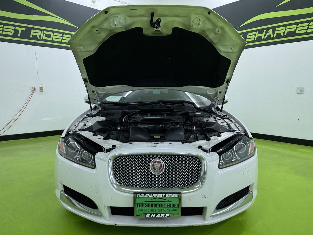 Used 2013 Jaguar XF 3.0 image 4
